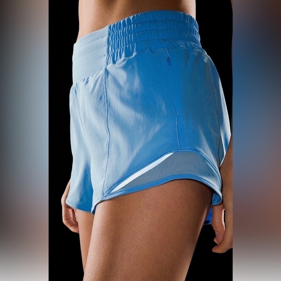 Lululemon Hotty Hot HR Short 2.5 Lined Size 10 NWT - Picture 1 of 14